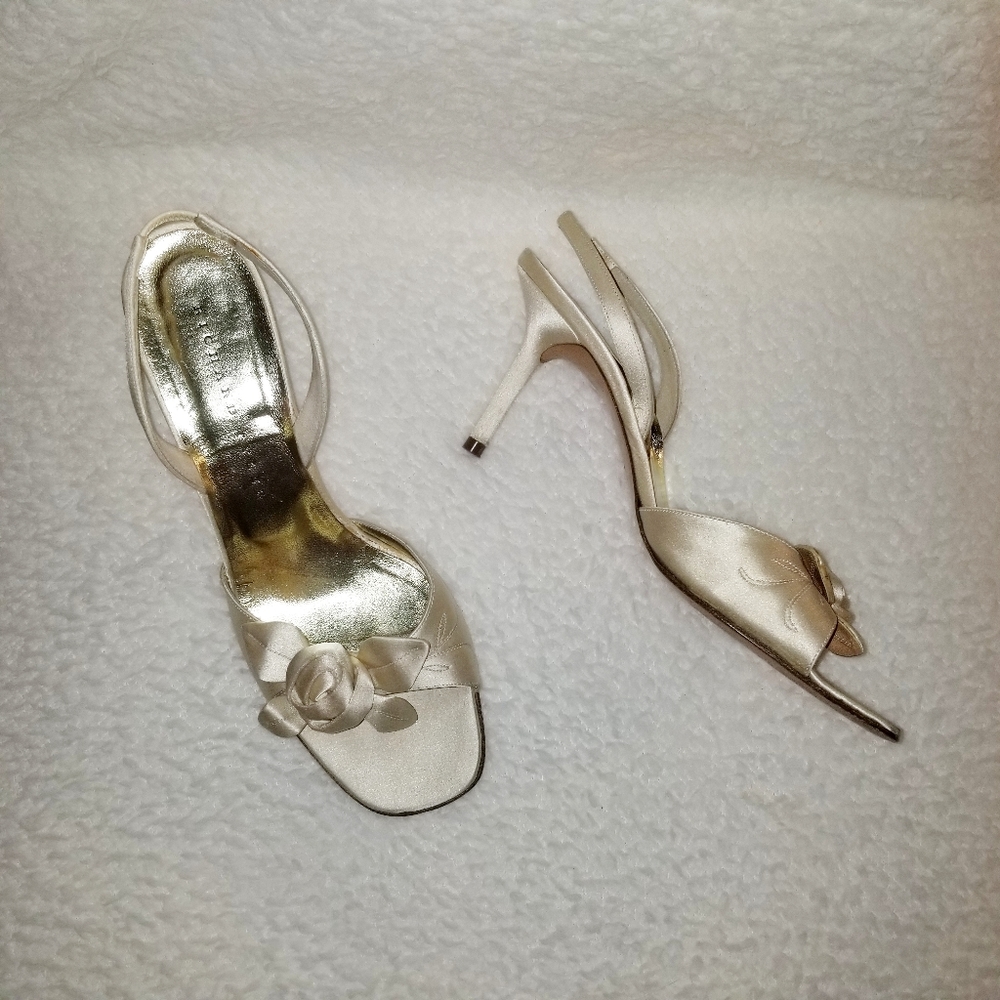 Richard Tyler Gold Sling Back Open Toe Heels